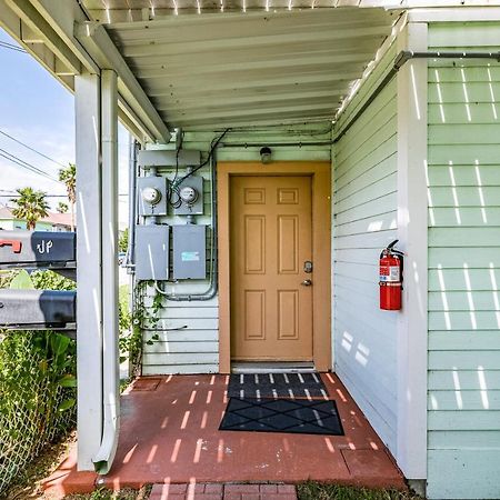 Sea Glass House Galveston Exterior photo