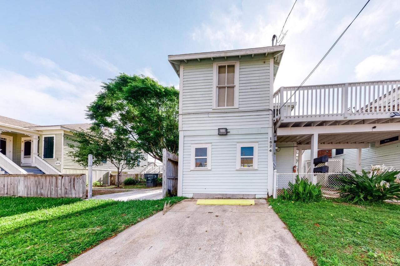 Sea Glass House Galveston Exterior photo